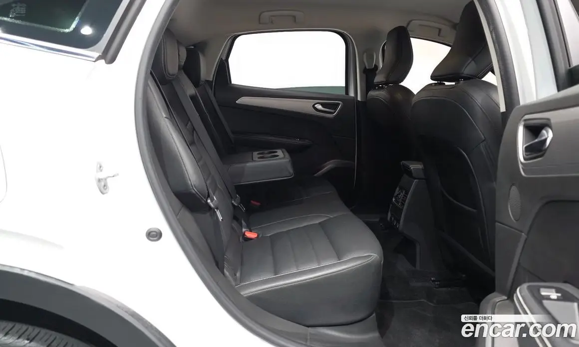 Renault (Samsung) XM3 2023 1.6 автомат (гидро), фото 16 Renault (Samsung) XM3 2023 1.6 автомат (гидро), фото 16