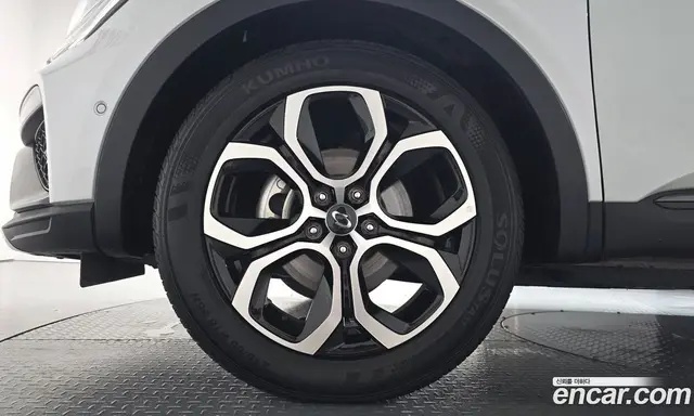 Renault (Samsung) XM3 2023 1.6 автомат (гидро), миниатюра 4 Renault (Samsung) XM3 2023 1.6 автомат (гидро), миниатюра 4