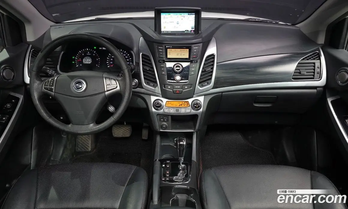 SsangYong Korando 2013 2.0 автомат (гидро), фото 10 SsangYong Korando 2013 2.0 автомат (гидро), фото 10