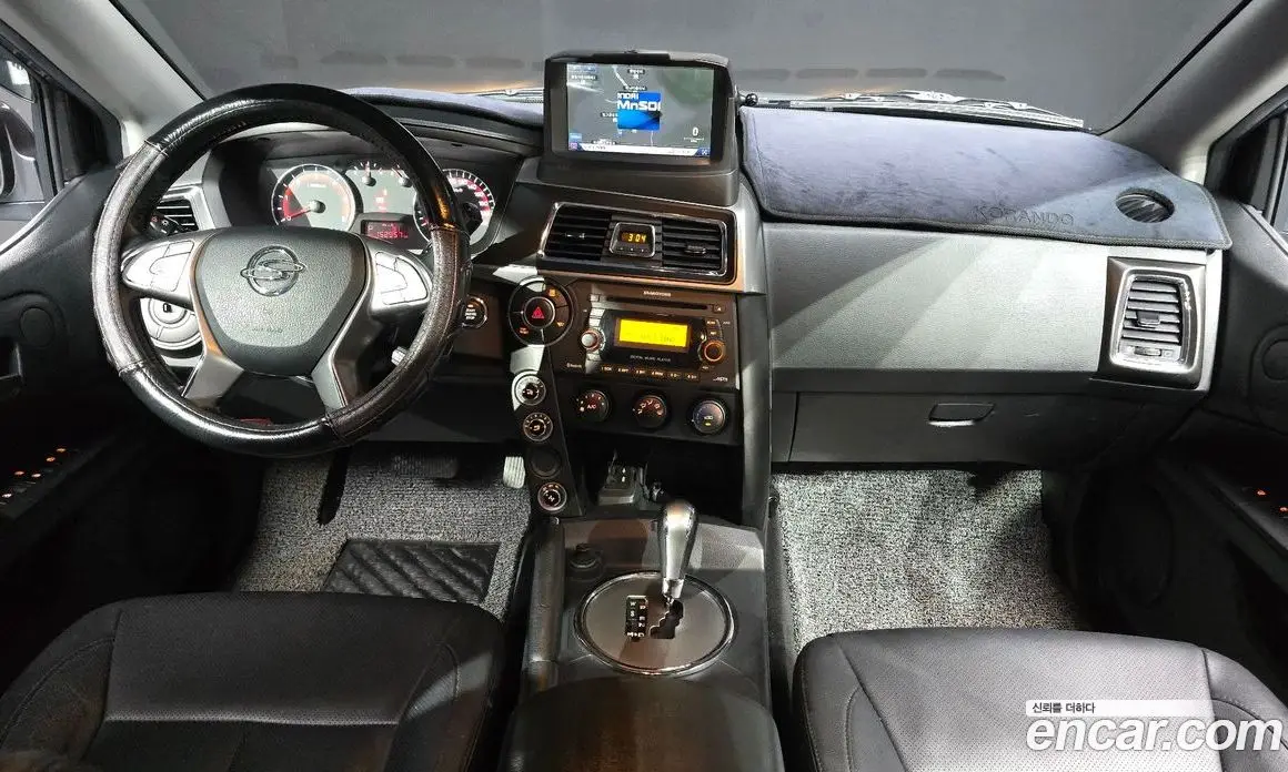 SsangYong Korando 2016 2.0 автомат (гидро), фото 10 SsangYong Korando 2016 2.0 автомат (гидро), фото 10