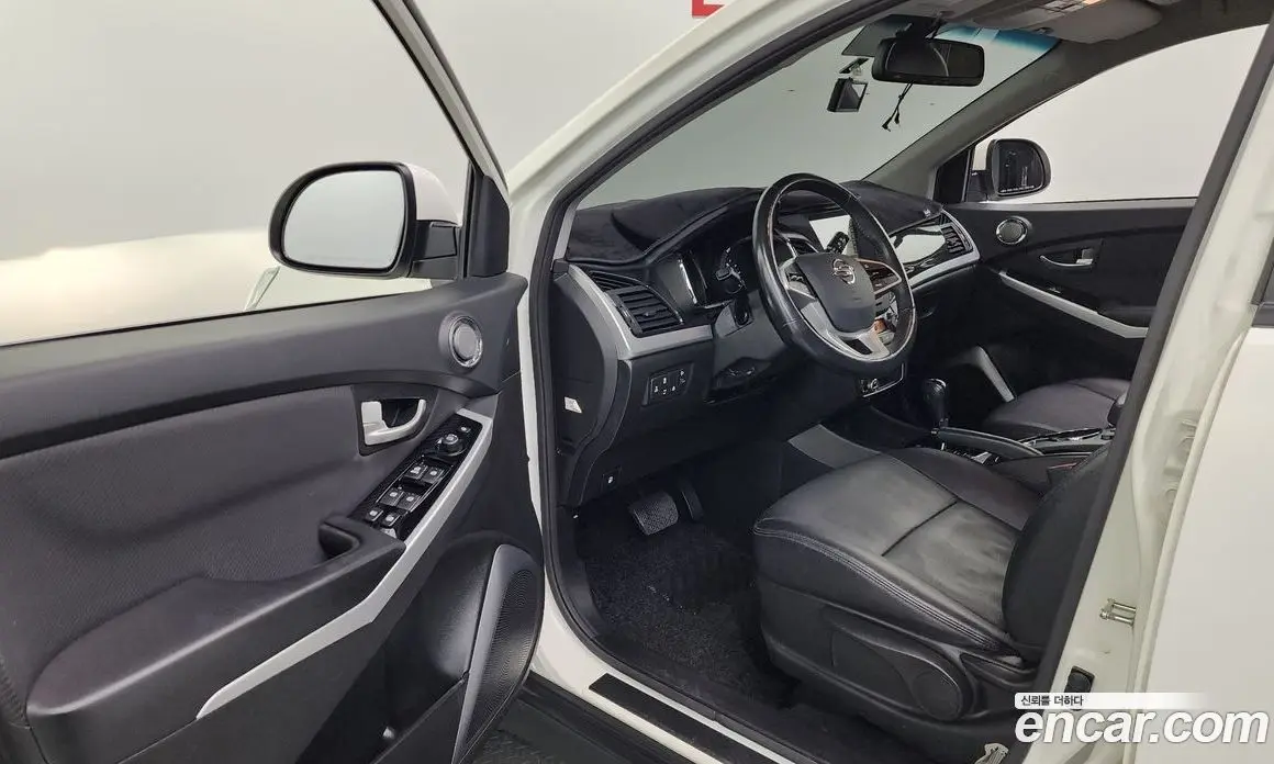 SsangYong Korando 2017 2.2 автомат (гидро), фото 13 SsangYong Korando 2017 2.2 автомат (гидро), фото 13