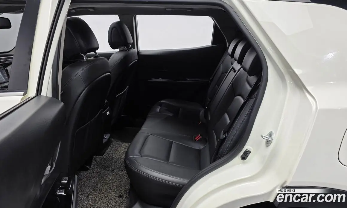 SsangYong Korando 2019 1.6 автомат (гидро), фото 16