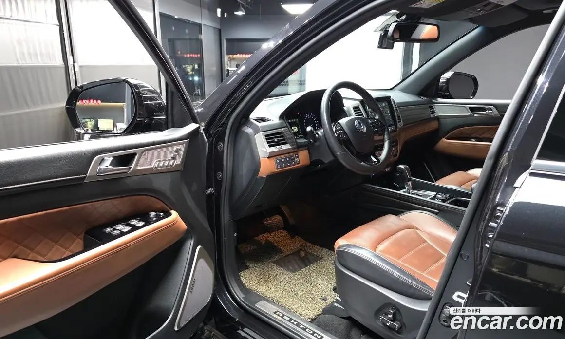 SsangYong Rexton 2018 2.2 автомат (гидро), фото 13