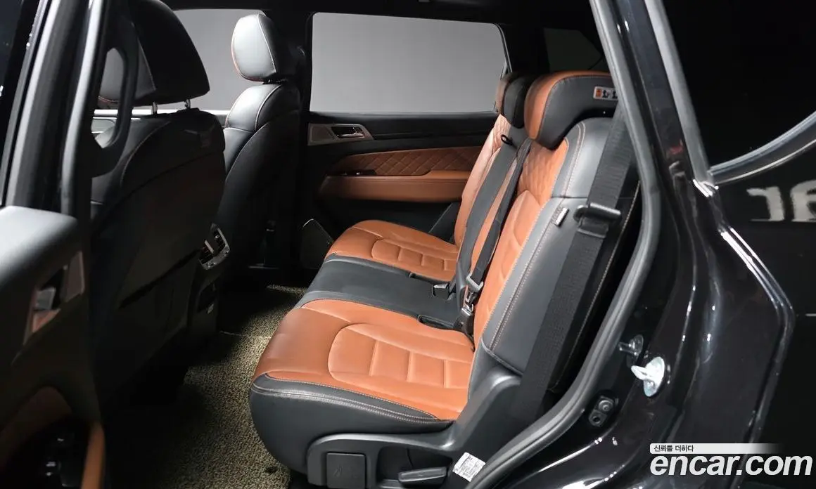 SsangYong Rexton 2018 2.2 автомат (гидро), фото 16