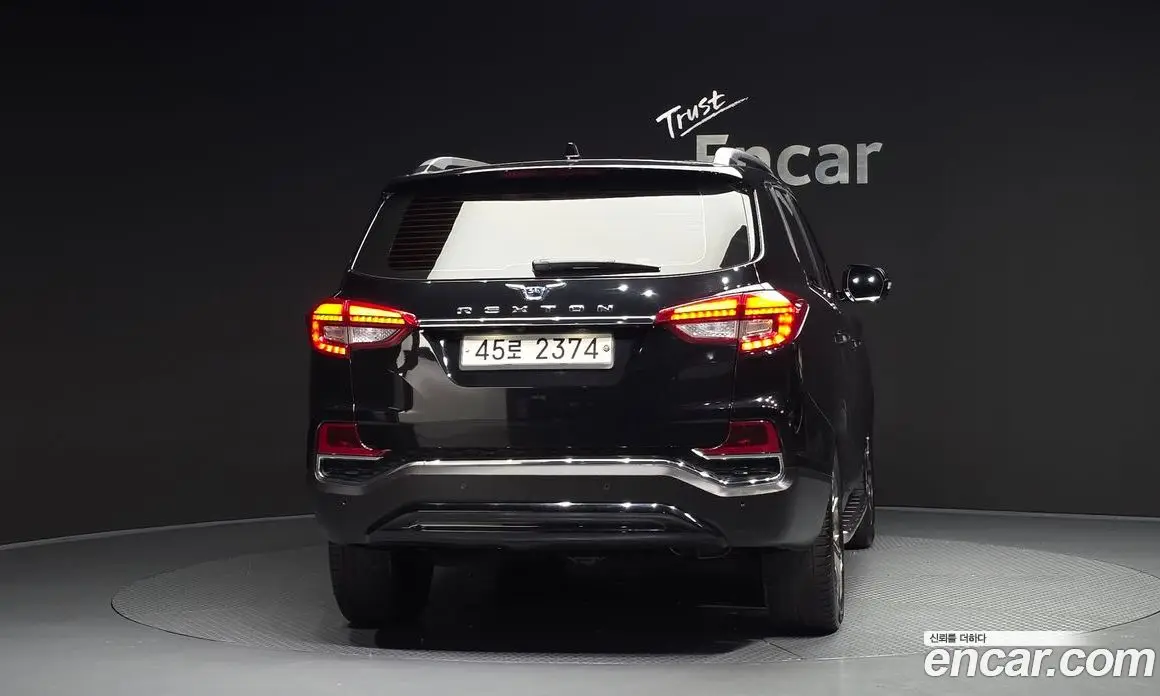 SsangYong Rexton 2018 2.2 автомат (гидро), фото 4