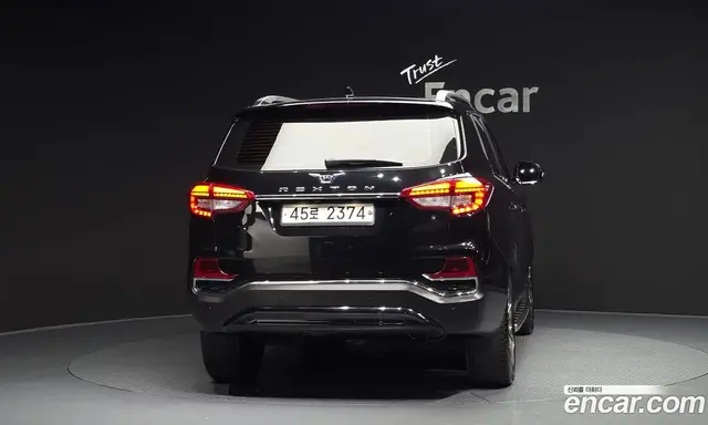 SsangYong Rexton 2018 2.2 автомат (гидро), миниатюра 4