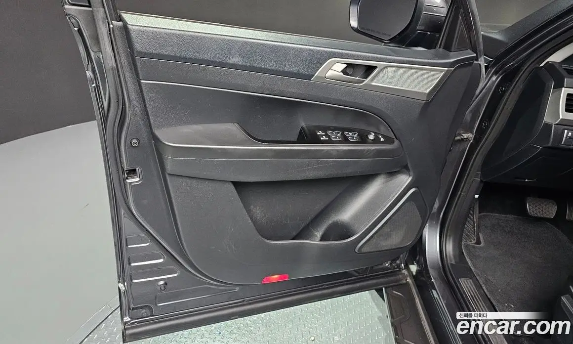SsangYong Rexton 2018 2.2 автомат (гидро), фото 14