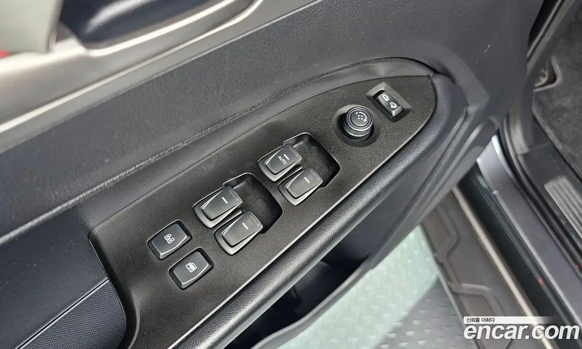 SsangYong Rexton 2018 2.2 автомат (гидро), фото 17