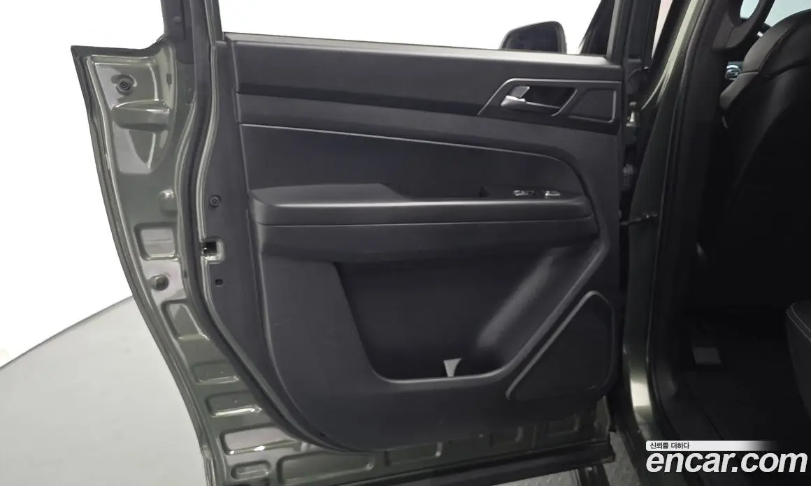 SsangYong Rexton 2022 2.2 автомат (гидро), фото 15 SsangYong Rexton 2022 2.2 автомат (гидро), фото 15