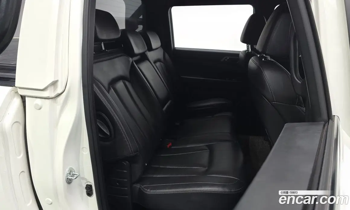 SsangYong Rexton 2022 2.2 автомат (гидро), фото 17
