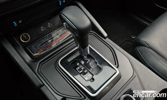 SsangYong Rexton 2023 2.2 автомат (гидро), миниатюра 12