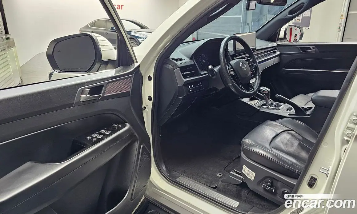 SsangYong Rexton 2023 2.2 автомат (гидро), фото 13