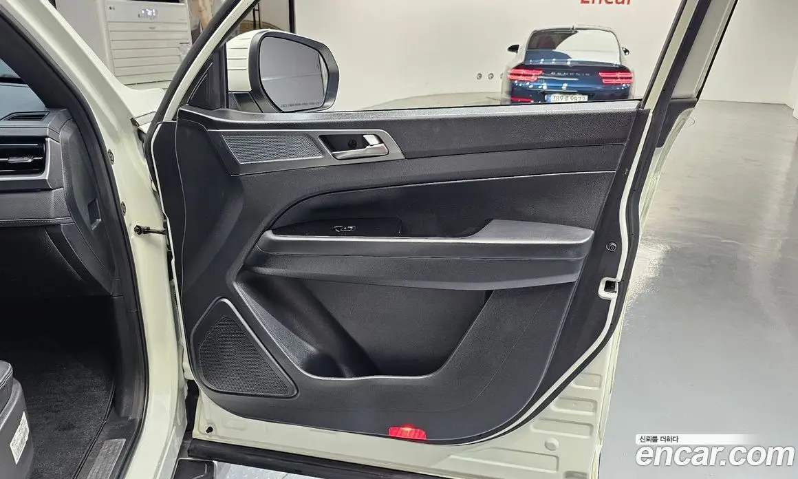 SsangYong Rexton 2023 2.2 автомат (гидро), фото 14