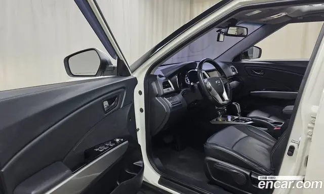 SsangYong TIBOLI 2015 1.6 автомат (гидро), миниатюра 12