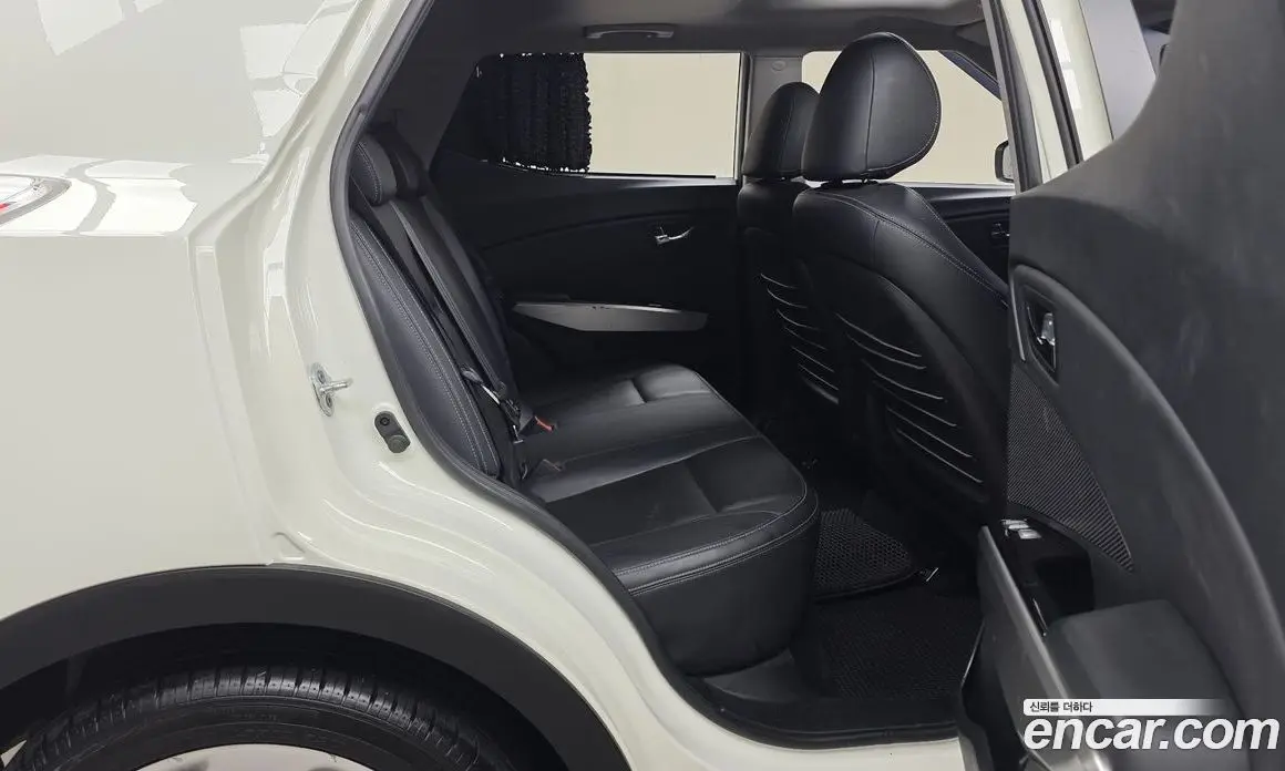 SsangYong TIBOLI 2015 1.6 автомат (гидро), фото 16