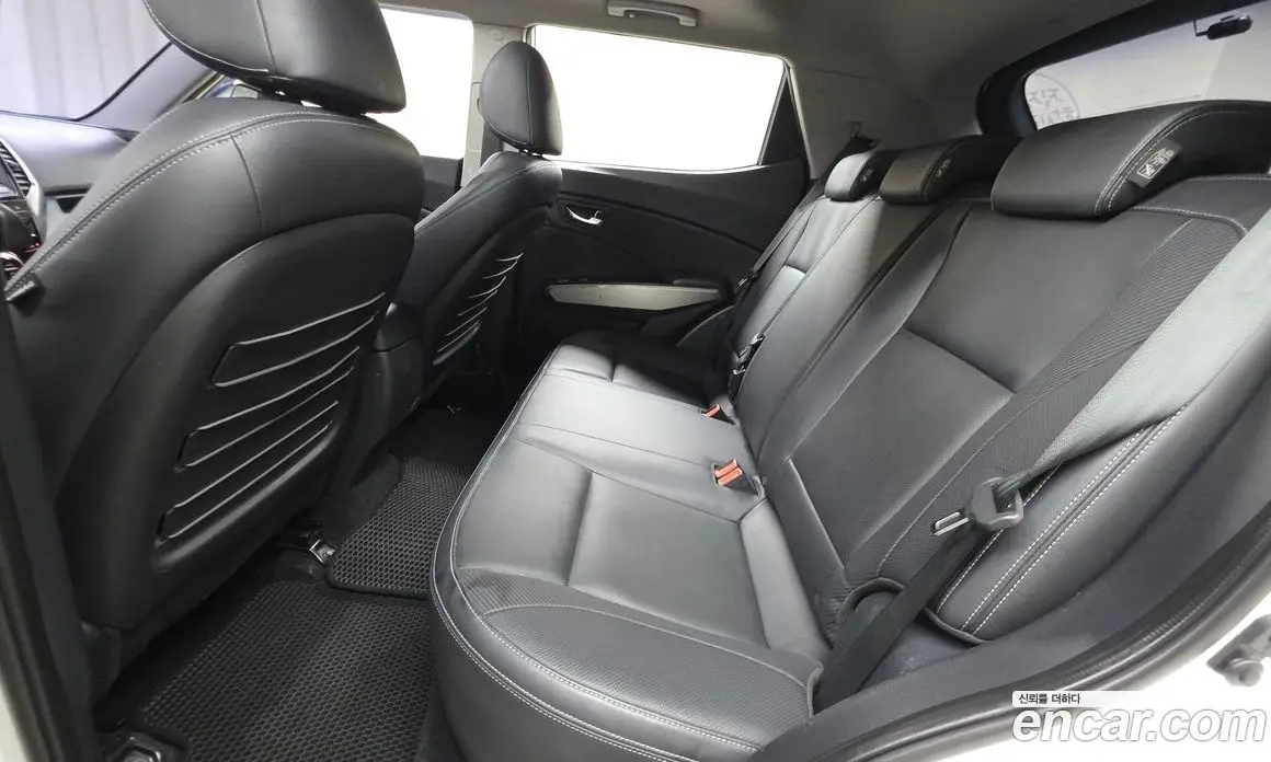 SsangYong TIBOLI 2015 1.6 автомат (гидро), фото 17