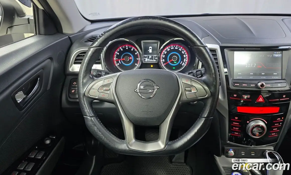 SsangYong TIBOLI 2015 1.6 автомат (гидро), фото 20