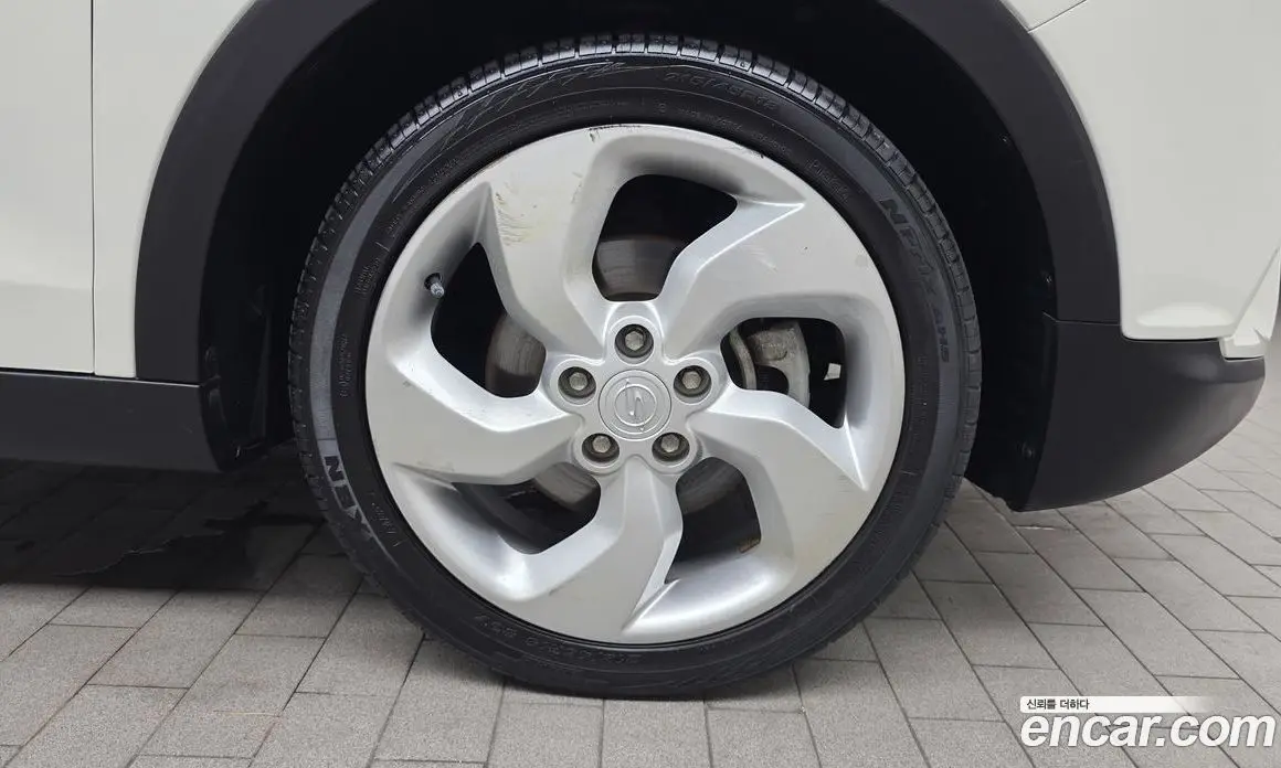 SsangYong TIBOLI 2015 1.6 автомат (гидро), фото 6