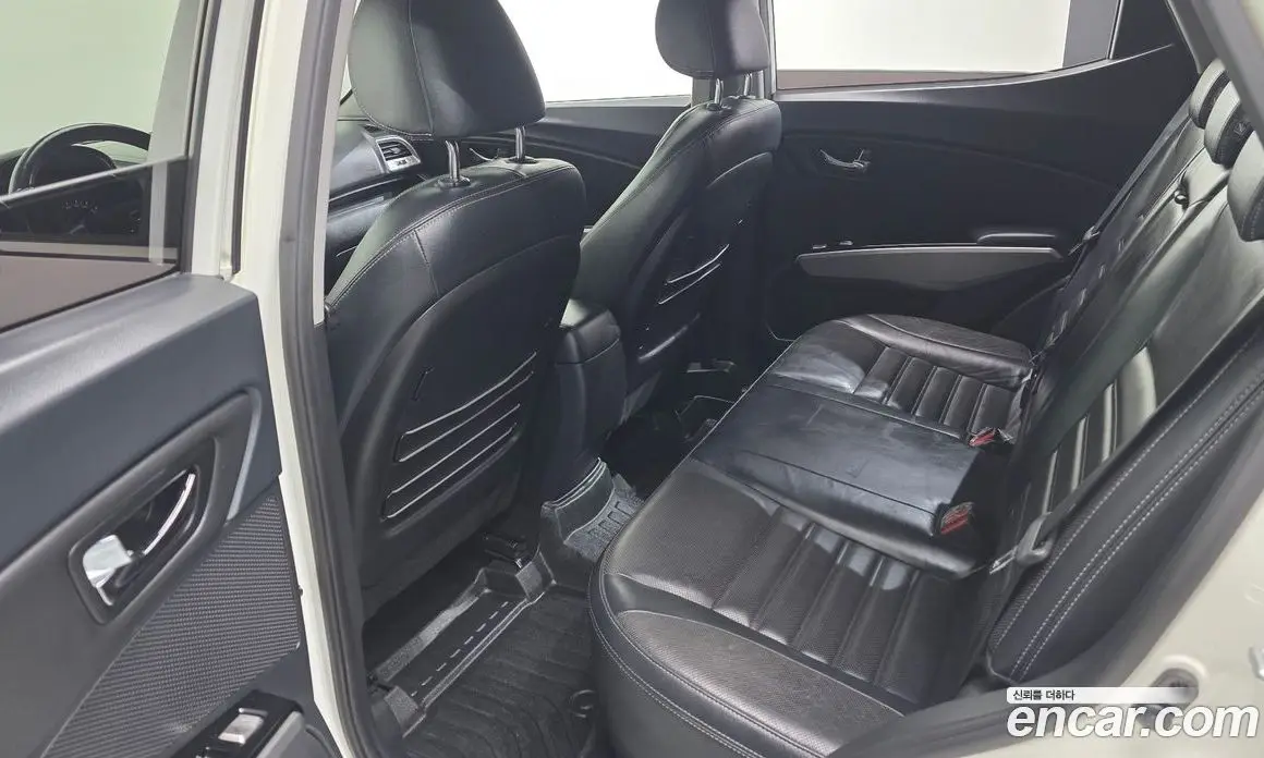 SsangYong TIBOLI 2016 1.6 автомат (гидро), фото 16 SsangYong TIBOLI 2016 1.6 автомат (гидро), фото 16