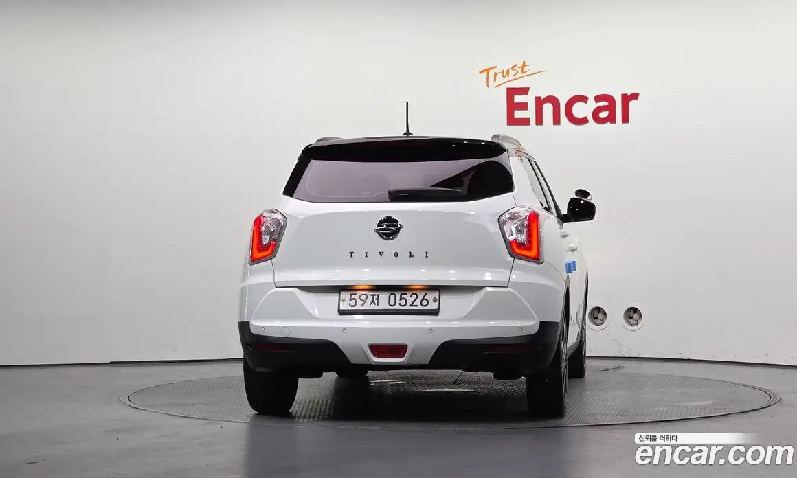 SsangYong TIBOLI 2016 1.6 автомат (гидро), фото 4 SsangYong TIBOLI 2016 1.6 автомат (гидро), фото 4