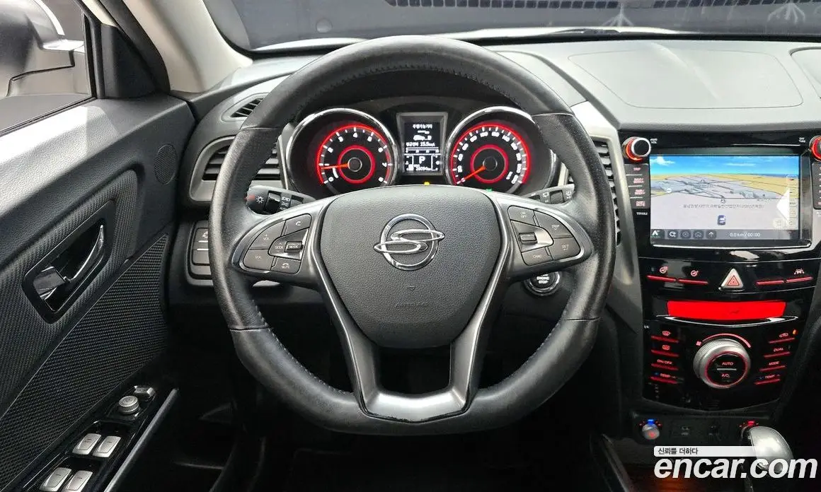 SsangYong TIBOLI 2017 1.6 автомат (гидро), фото 19 SsangYong TIBOLI 2017 1.6 автомат (гидро), фото 19