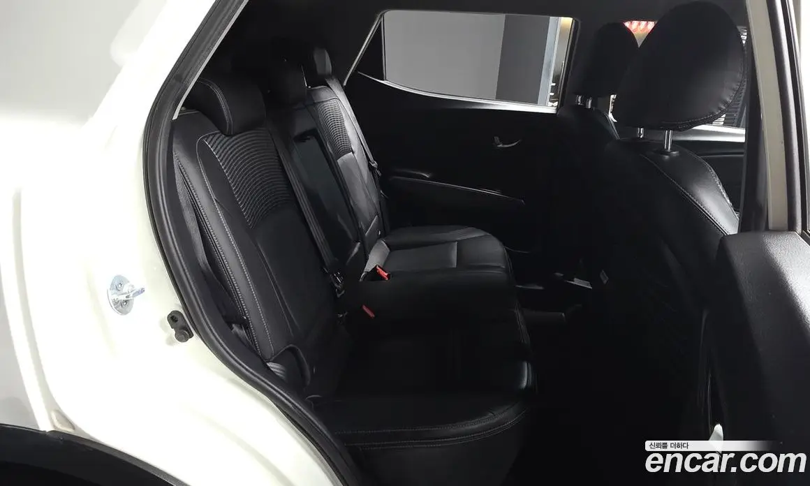 SsangYong TIBOLI 2018 1.6 автомат (гидро), фото 18 SsangYong TIBOLI 2018 1.6 автомат (гидро), фото 18