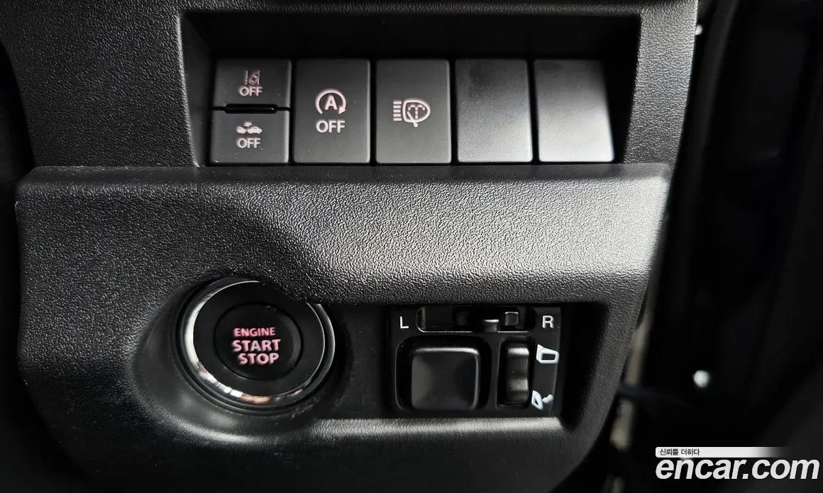 Suzuki Jimny 2023 1.5 автомат (гидро), фото 20