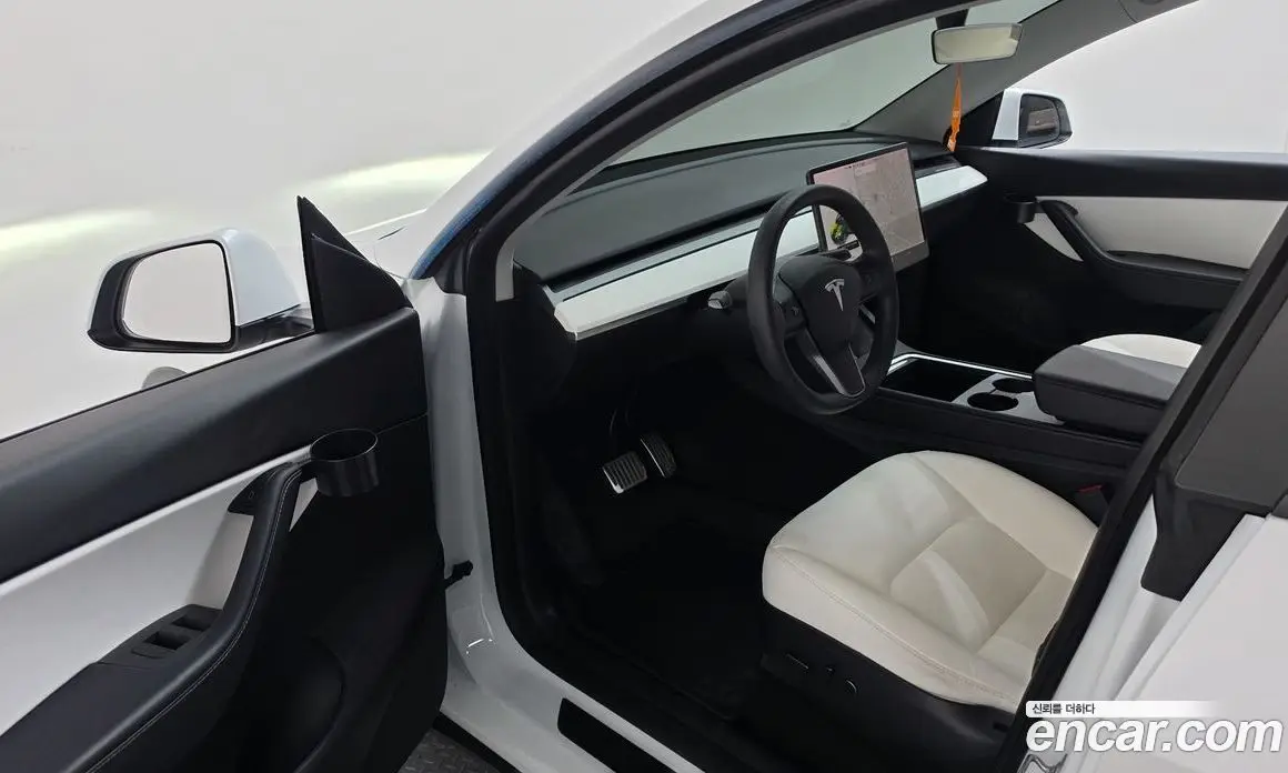 Tesla Model Y 2021 0.2 автомат (гидро), фото 13