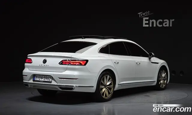 Volkswagen Arteon 2023 2.0 автомат (гидро), миниатюра 2 Volkswagen Arteon 2023 2.0 автомат (гидро), миниатюра 2