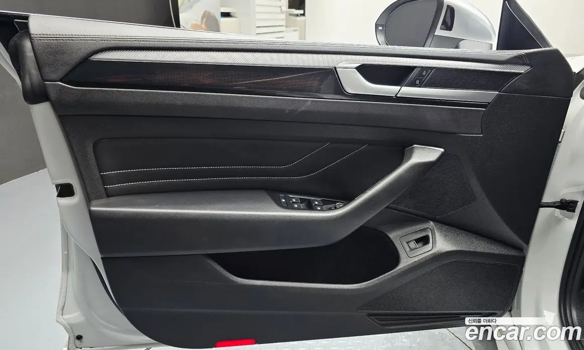 Volkswagen Arteon 2023 2.0 автомат (гидро), фото 14 Volkswagen Arteon 2023 2.0 автомат (гидро), фото 14