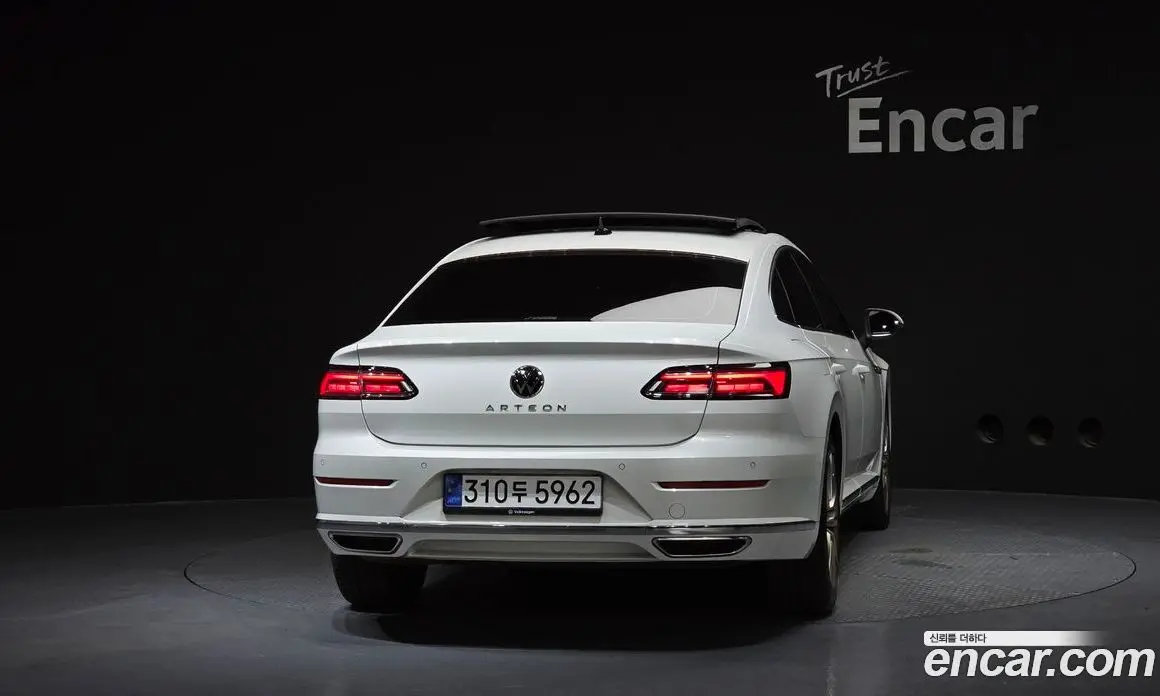 Volkswagen Arteon 2023 2.0 автомат (гидро), фото 4 Volkswagen Arteon 2023 2.0 автомат (гидро), фото 4