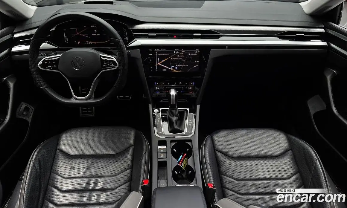 Volkswagen Arteon 2023 2.0 автомат (гидро), фото 10 Volkswagen Arteon 2023 2.0 автомат (гидро), фото 10