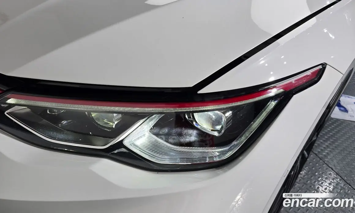 Volkswagen Golf 2024 2.0 автомат (гидро), фото 8