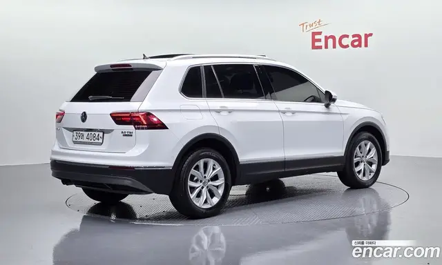 Volkswagen Tiguan 2017 2.0 автомат (гидро), миниатюра 2