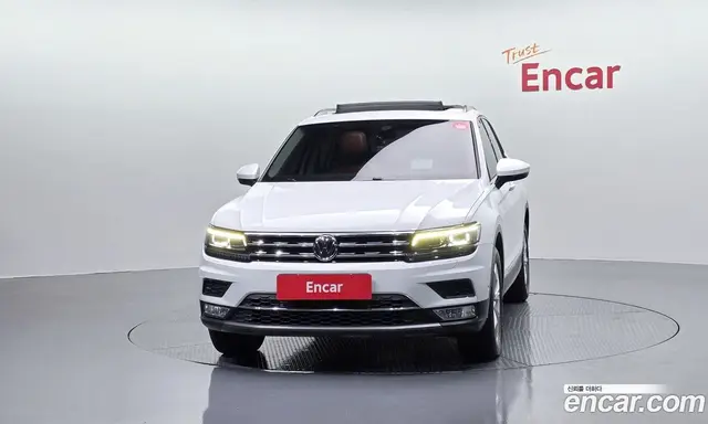 Volkswagen Tiguan 2017 2.0 автомат (гидро), миниатюра 3