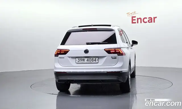 Volkswagen Tiguan 2017 2.0 автомат (гидро), миниатюра 4
