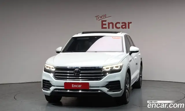 Volkswagen Touareg 2023 3.0 автомат (гидро), миниатюра 2