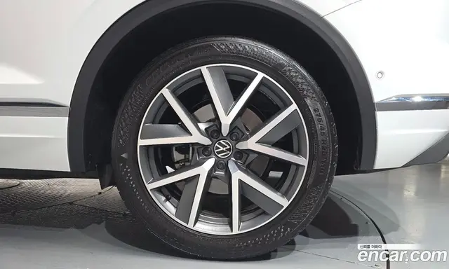 Volkswagen Touareg 2023 3.0 автомат (гидро), миниатюра 6