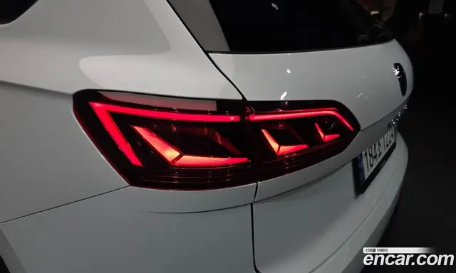Volkswagen Touareg 2023 3.0 автомат (гидро), миниатюра 8