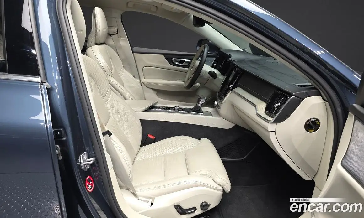 Volvo S60 2019 2.0 автомат (гидро), фото 11
