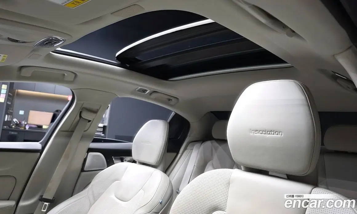 Volvo S60 2019 2.0 автомат (гидро), фото 19