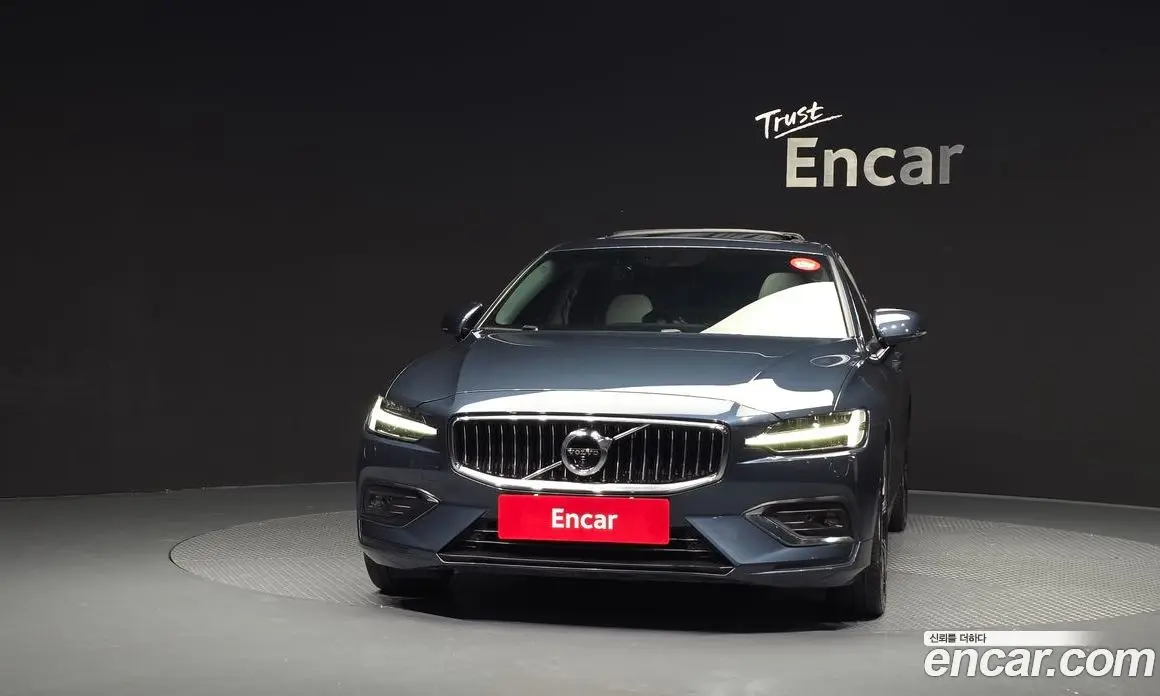 Volvo S60 2019 2.0 автомат (гидро), фото 3
