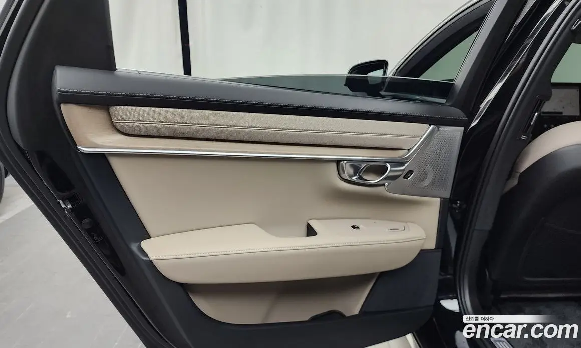 Volvo S90 2026 2.0 автомат (гидро), фото 15
