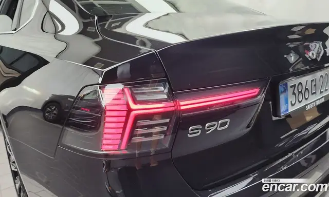 Volvo S90 2026 2.0 автомат (гидро), миниатюра 9