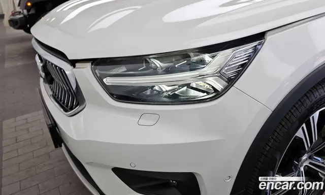 Volvo XC40 2020 2.0 автомат (гидро), миниатюра 8 Volvo XC40 2020 2.0 автомат (гидро), миниатюра 8