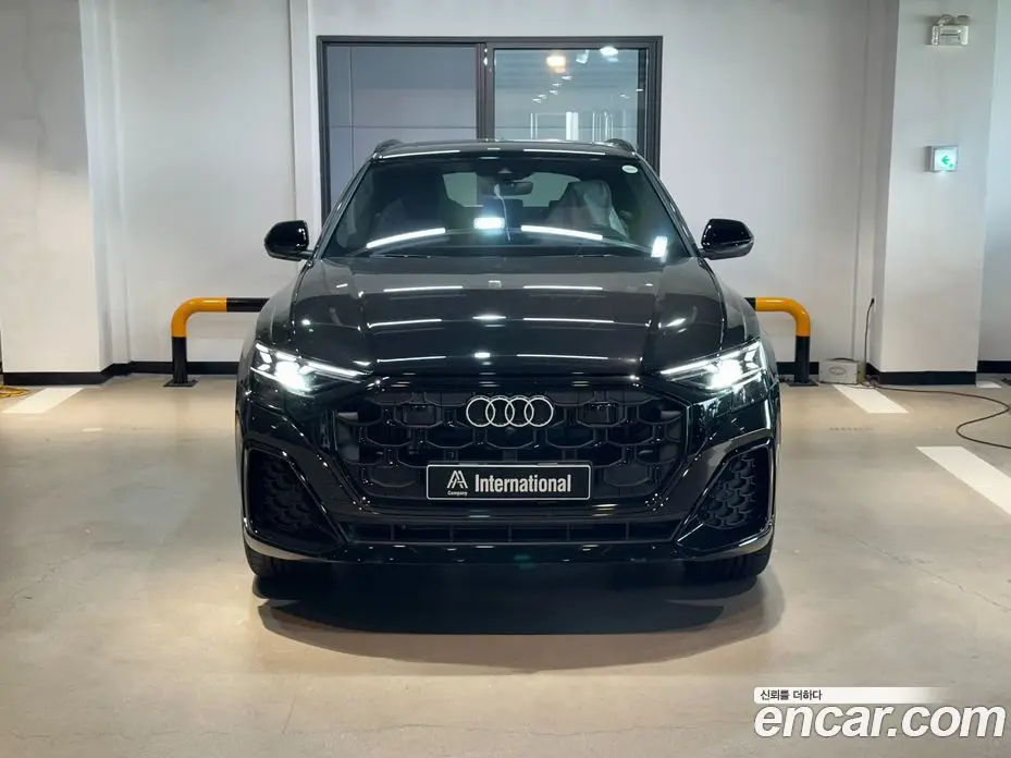 Audi Q8 2026 3.0 автомат (гидро), фото 1 Audi Q8 2026 3.0 автомат (гидро), фото 1