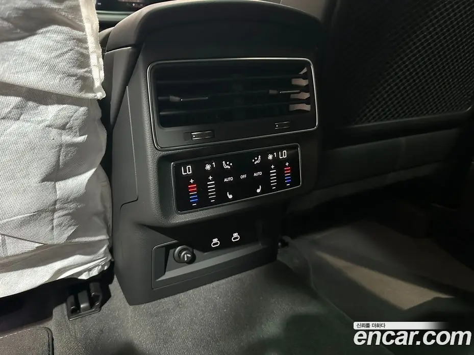 Audi Q8 2026 3.0 автомат (гидро), фото 18 Audi Q8 2026 3.0 автомат (гидро), фото 18