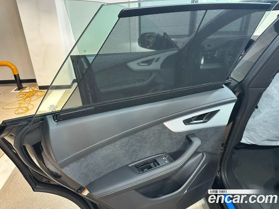 Audi Q8 2026 3.0 автомат (гидро), фото 19 Audi Q8 2026 3.0 автомат (гидро), фото 19