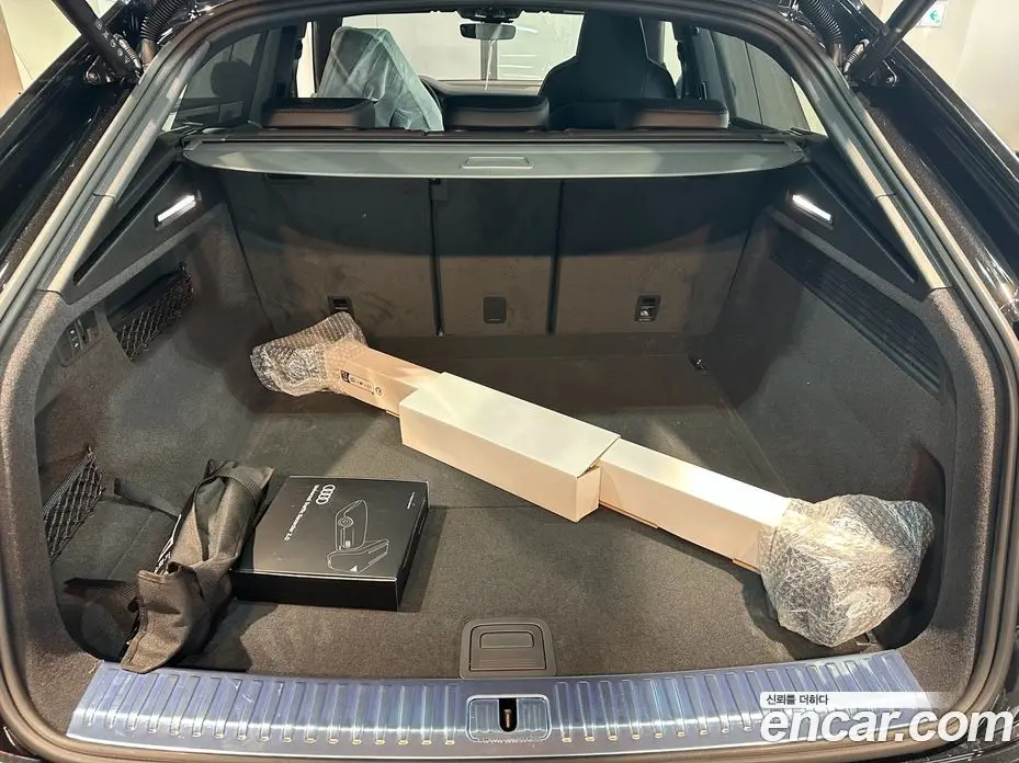 Audi Q8 2026 3.0 автомат (гидро), фото 20 Audi Q8 2026 3.0 автомат (гидро), фото 20