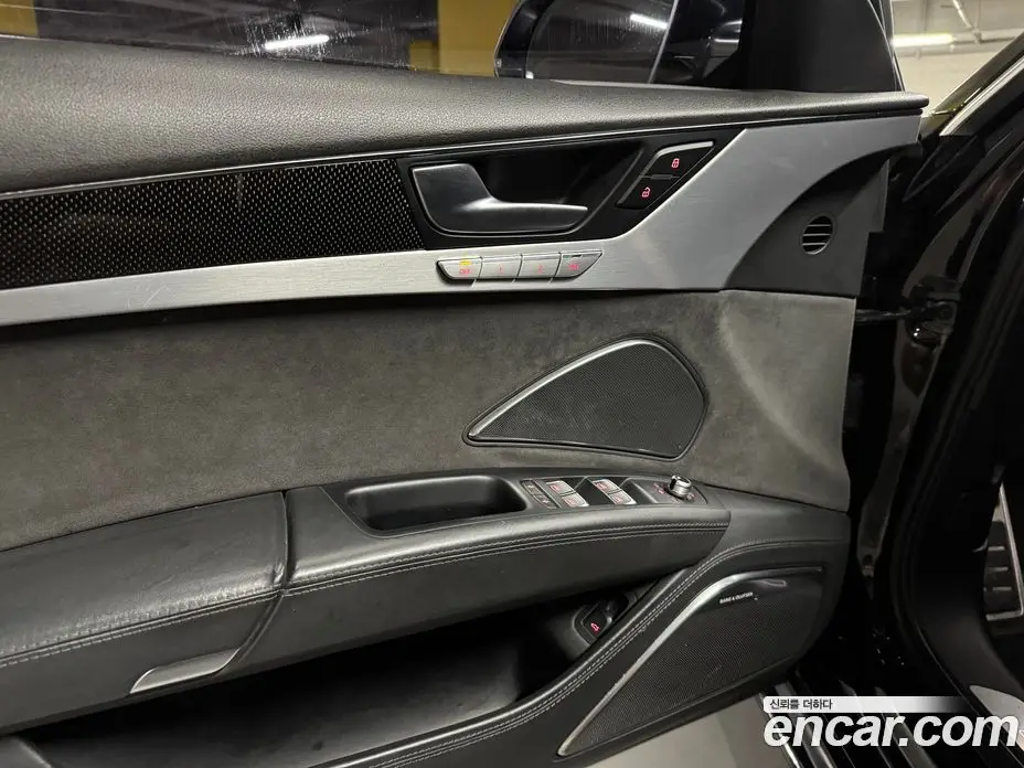 Audi S8 2014 4.0 автомат (гидро), фото 13